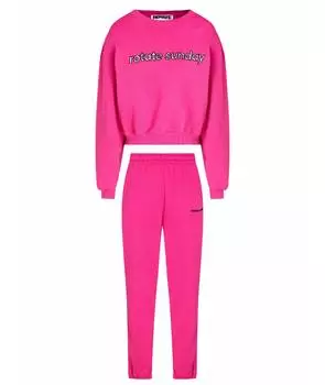 Спортивные костюмы