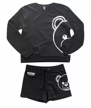 Спортивные костюмы