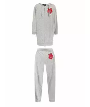 Спортивные костюмы