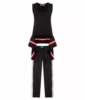 Спортивные костюмы