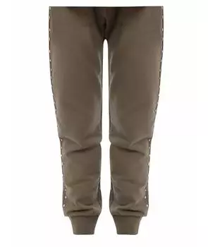 Спортивные костюмы