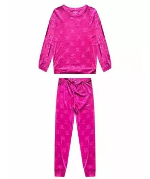 Спортивные костюмы