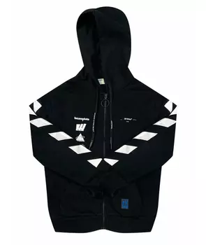 Спортивные костюмы