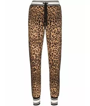 Спортивные костюмы