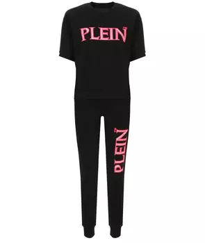 Спортивные костюмы