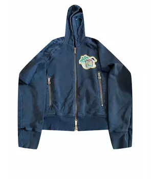 Спортивные костюмы