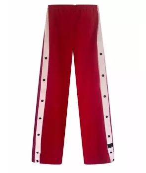 Спортивные костюмы