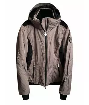 Спортивные костюмы