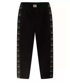 Спортивные костюмы