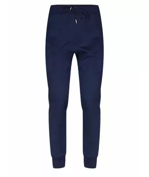 Спортивные костюмы