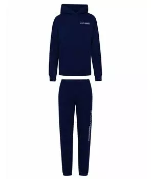 Спортивные костюмы