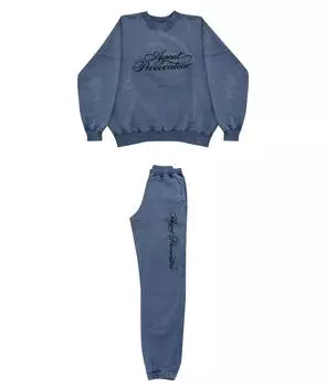 Спортивные костюмы