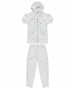 Спортивные костюмы