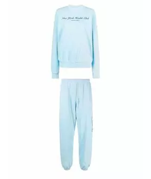 Спортивные костюмы