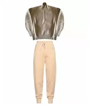 Спортивные костюмы