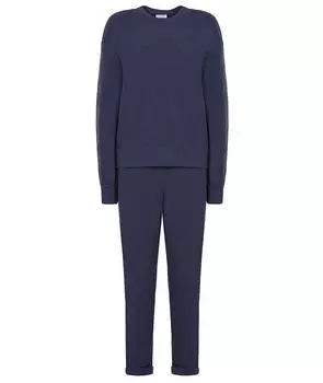 Спортивные костюмы