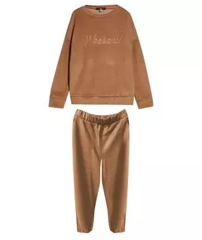 Спортивные костюмы