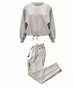 Спортивные костюмы