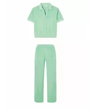 Спортивные костюмы