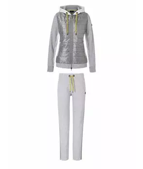 Спортивные костюмы