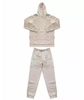 Спортивные костюмы