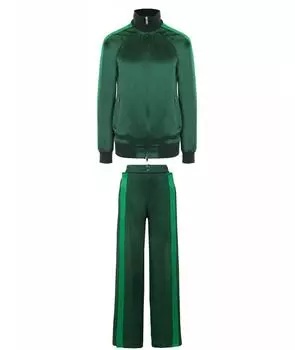 Спортивные костюмы