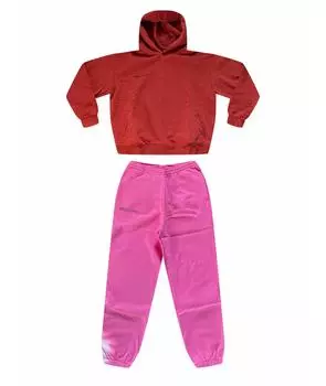 Спортивные костюмы