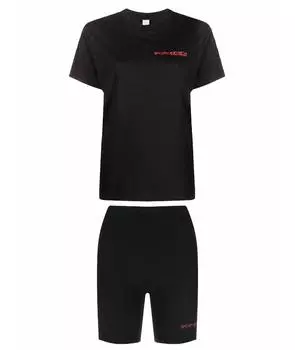 Спортивные костюмы