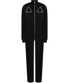 Спортивные костюмы