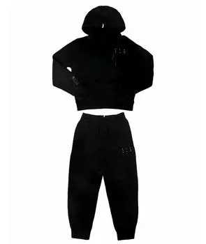 Спортивные костюмы