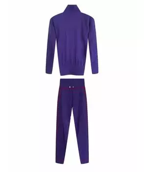 Спортивные костюмы