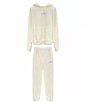 Спортивные костюмы