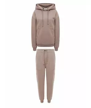 Спортивные костюмы