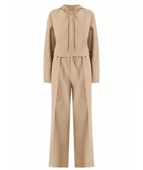 Спортивные костюмы