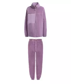 Спортивные костюмы