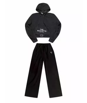 Спортивные костюмы