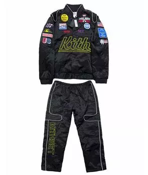 Спортивный костюм