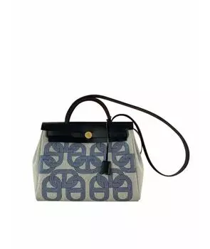 Сумка с короткими ручками