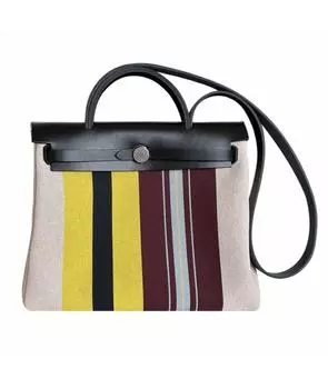 Сумка с короткими ручками