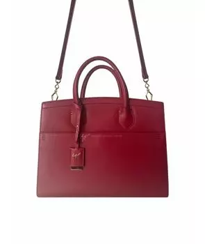 Сумка с короткими ручками