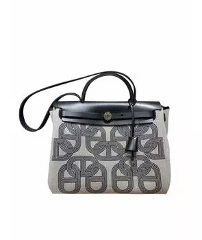 Сумка с короткими ручками