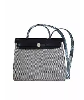 Сумка с короткими ручками