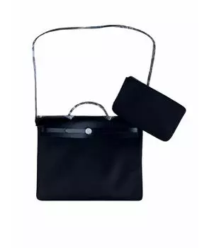 Сумка с короткими ручками