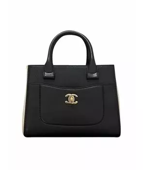 Сумка с короткими ручками