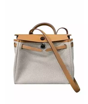 Сумка с короткими ручками