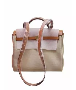 Сумка с короткими ручками