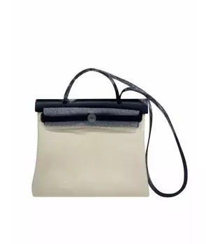 Сумка с короткими ручками