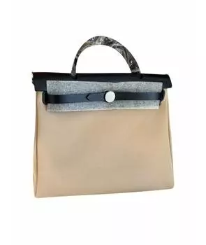 Сумка с короткими ручками