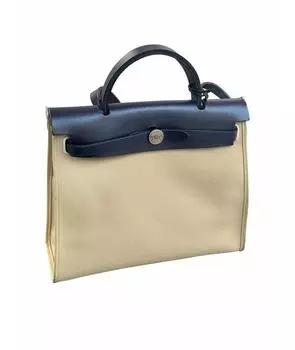 Сумка с короткими ручками