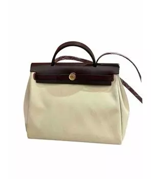 Сумка с короткими ручками